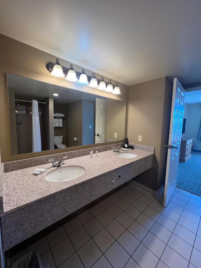 Hotel Wingate By Wyndham Coon Rapids Zewnętrze zdjęcie