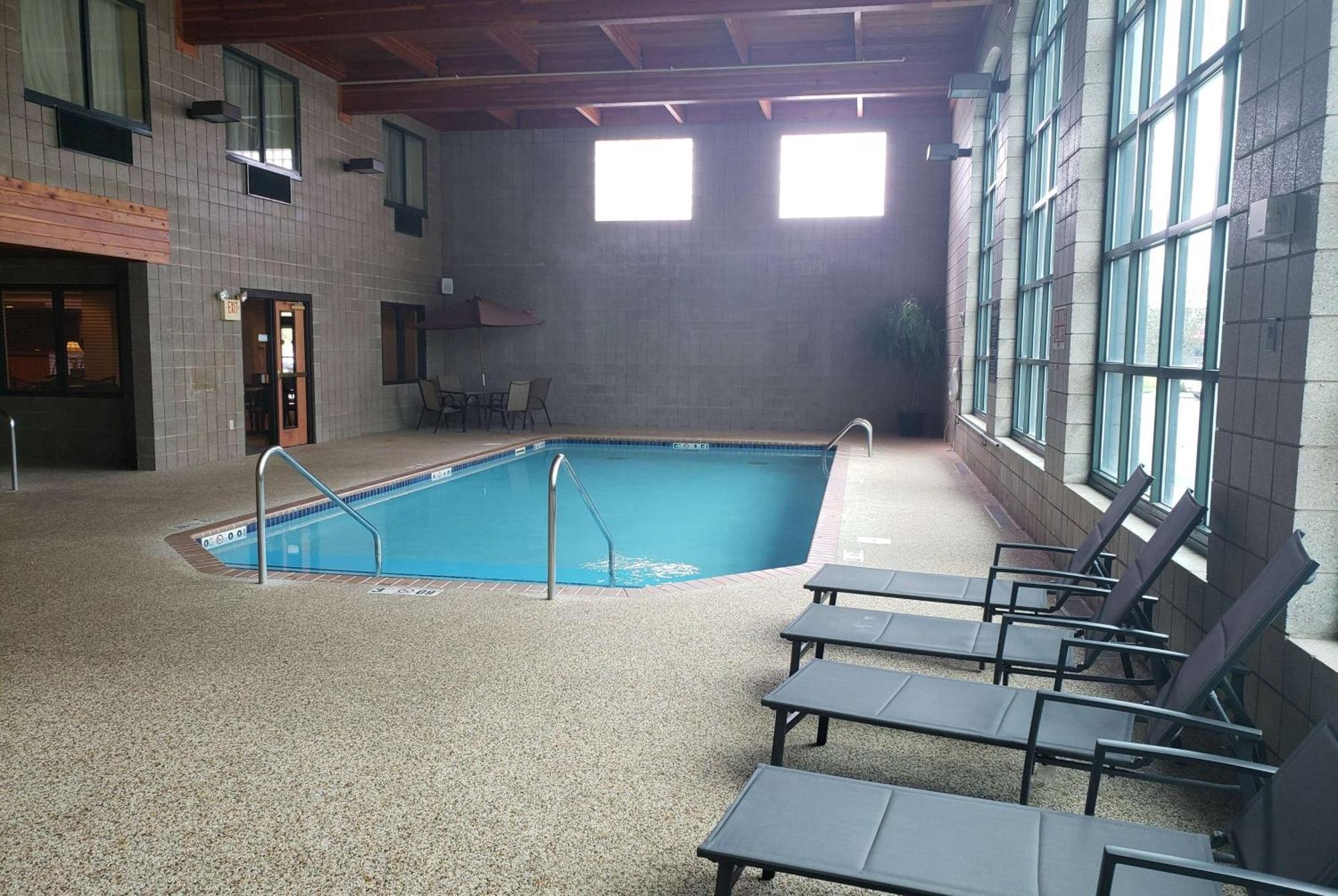 Hotel Wingate By Wyndham Coon Rapids Zewnętrze zdjęcie