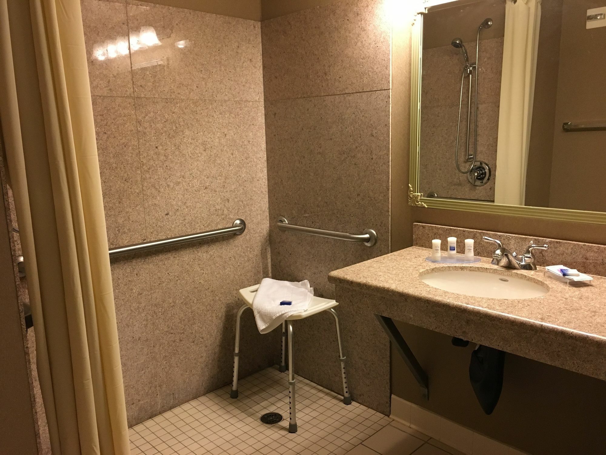 Hotel Wingate By Wyndham Coon Rapids Zewnętrze zdjęcie